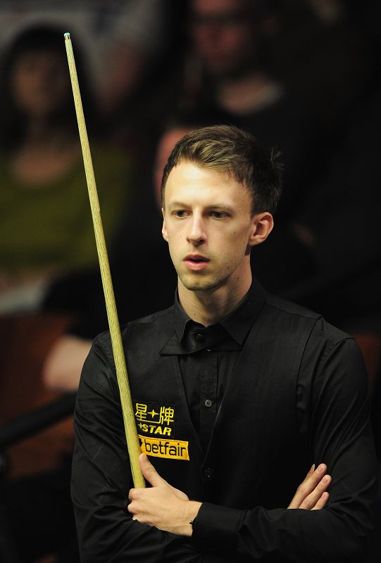 翘首以待的 翘首以待的