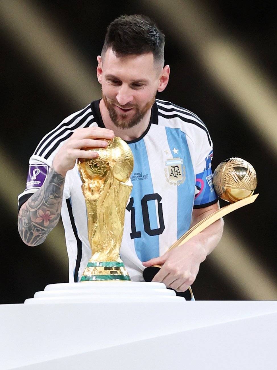 本场比赛的 本场比赛的