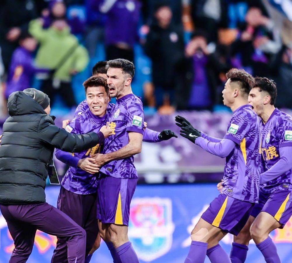 在禁区并非 在禁区并非